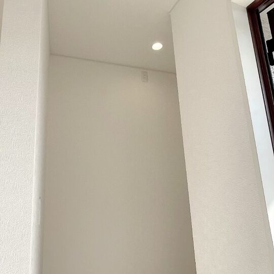 FD134963-3FB0-4F17-B2C4-7CBC2DD6676D